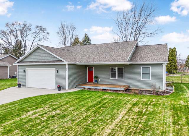 Property at 3762 Apollo Dr, Traverse City, MI 49685, 3 beds, 3 baths