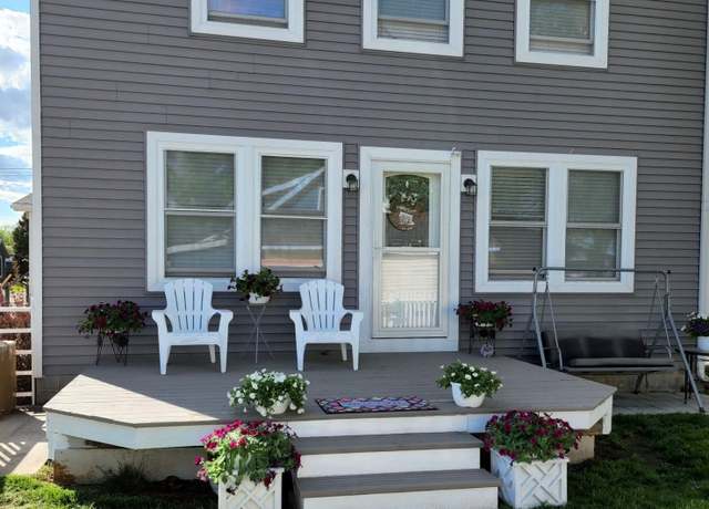 Property at 346 Martindale Ct, Cottrellville, MI 48039, 3 beds, 1.5 baths