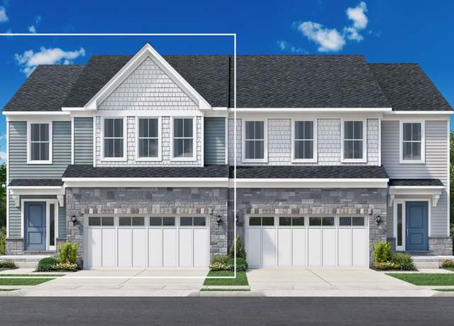 Property at 5326 Trail Vista Dr, West Bloomfield, MI 48323, 3 beds, 2.5 baths