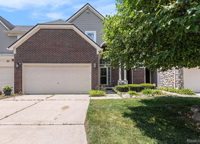 Property at 2046 Preserve Cir W, Canton, MI 48188, 3 beds, 3 baths