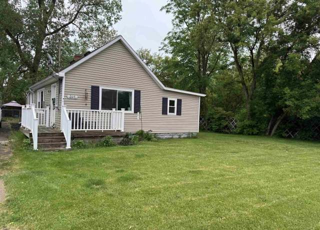 Property at 227 Mckinley Rd, Flushing, MI 48433, 2 beds, 1 bath