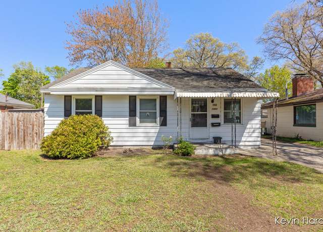 Property at 1060 Green St, Muskegon, MI 49442, 3 beds, 1 bath