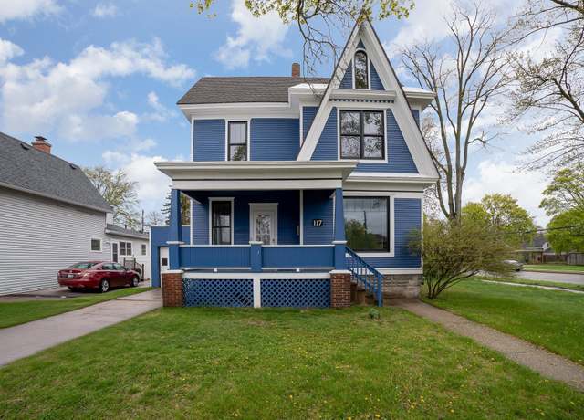 Property at 117 S Fancher St, Mt Pleasant, MI 48858, 3 beds, 2 baths