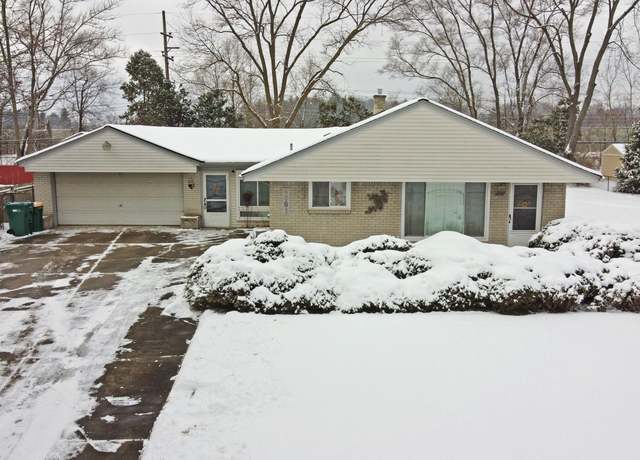 Property at 4861 Rioview Dr, Independence Twp, MI 48346, 2 beds, 1 bath