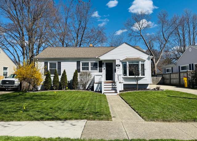 Property at 669 Chippewa St, Mt Clemens, MI 48043, 3 beds, 1 bath