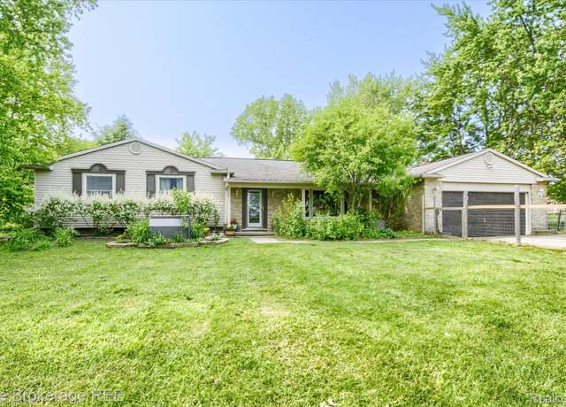Property at 11305 Cook Rd, Gaines, MI 48436, 3 beds, 2 baths