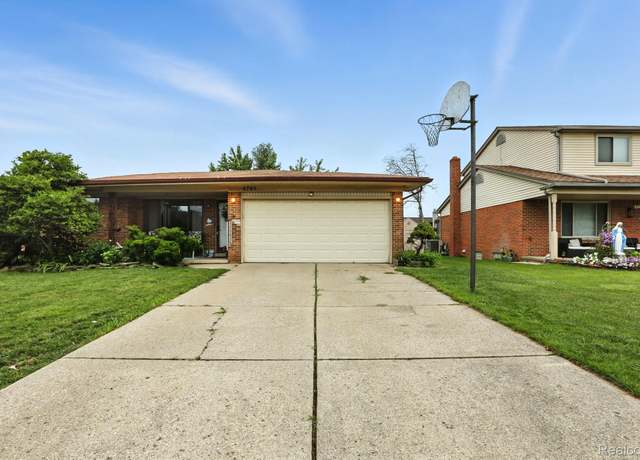 Property at 4761 Fox Hill Dr, Sterling Heights, MI 48310, 3 beds, 2.5 baths