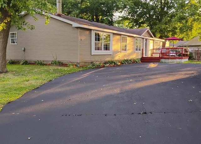 Property at 1398 Transue Ave, Burton, MI 48509, 4 beds, 2 baths