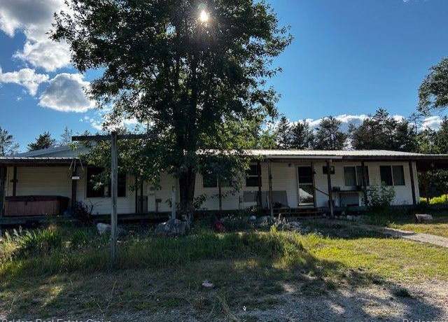 Property at 269 W Timber Trl, Grayling, MI 49738, 4 beds, 2.5 baths