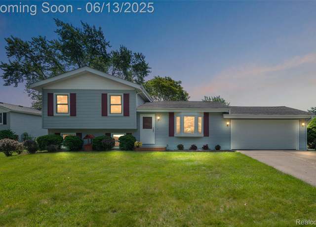 Property at 3871 Coventry Valley Dr, Waterford, MI 48329, 3 beds, 1.5 baths