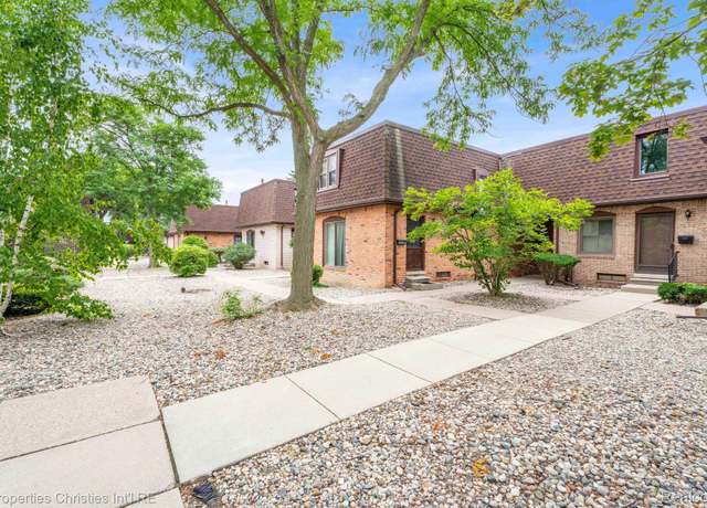 Property at 5085 Crooks Rd #59, Royal Oak, MI 48073, 2 beds, 1.5 baths