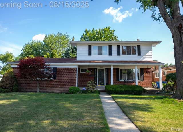 Property at 14625 Bade Dr, Warren, MI 48088, 3 beds, 2.5 baths