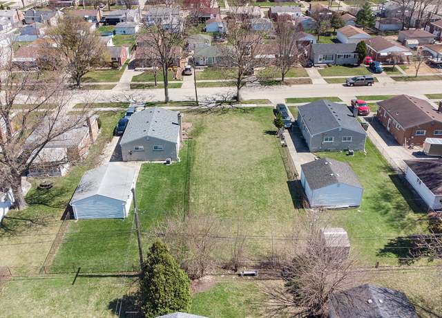Property at 7606 Margaret St, Taylor, MI 48180, 1 bath