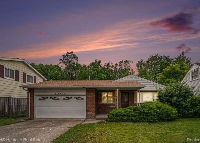 Property at 3226 Glasgow Dr, Lansing, MI 48911, 3 beds, 1.5 baths