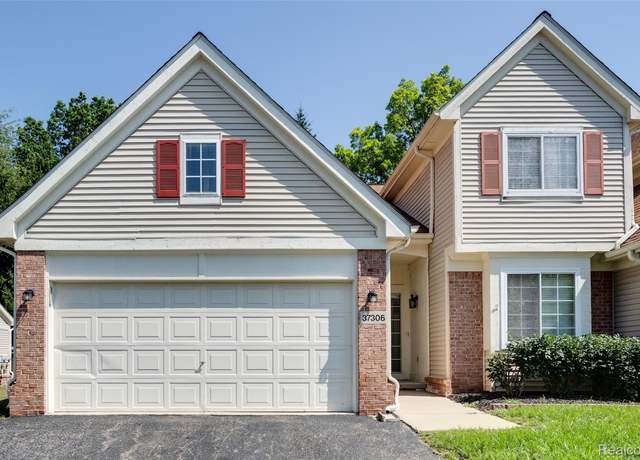 Property at 37306 Amhurst Dr, Westland, MI 48185, 3 beds, 3 baths
