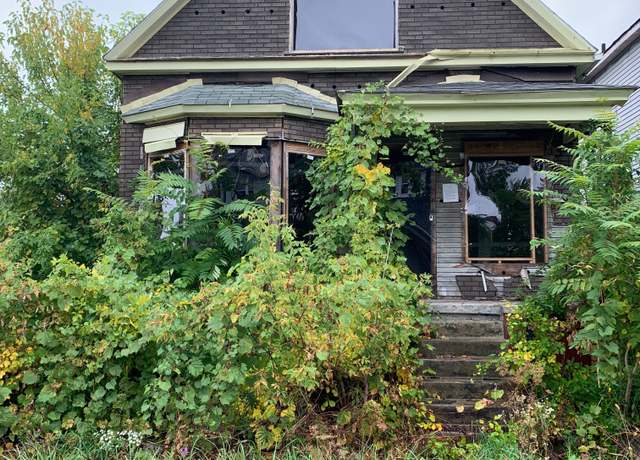 Property at 8844 Treadway Pl, Detroit, MI 48214, 3 beds, 1 bath