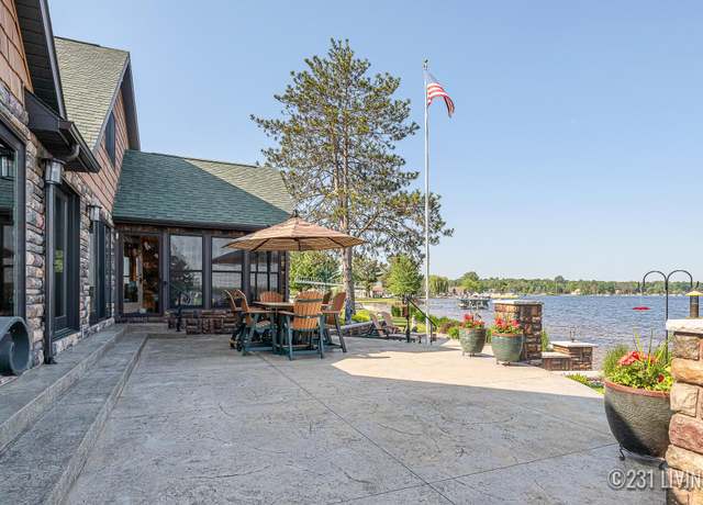 Property at 6890 Jessie Dr, St Helen, MI 48656, 4 beds, 2 baths