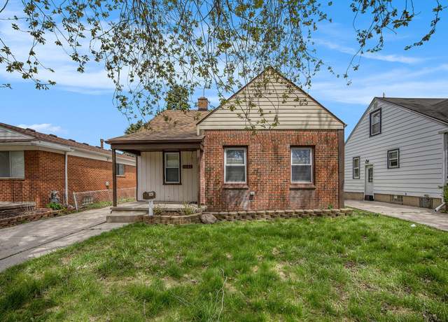 Property at 1082 Ford Blvd, Lincoln Park, MI 48146, 3 beds, 1 bath