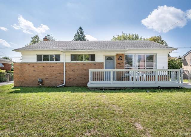 Property at 5134 Canterbury Ln, Warren, MI 48092, 3 beds, 1.5 baths