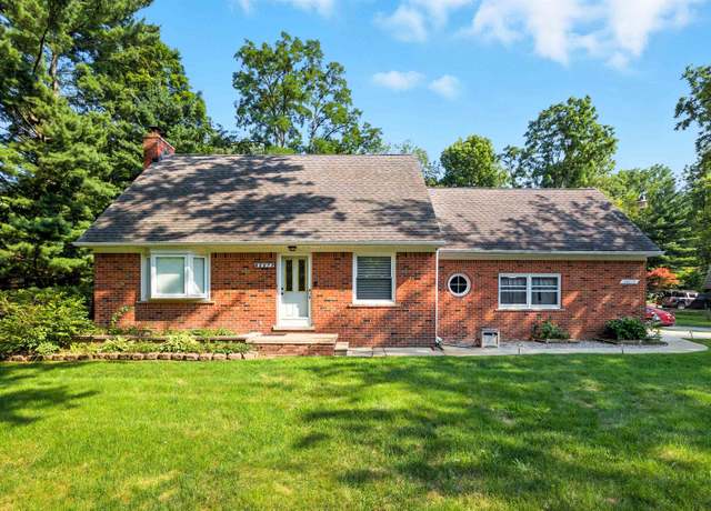 Property at 40078 Moravian Dr, Clinton Charter Township, MI 48036, 2 beds, 1.5 baths