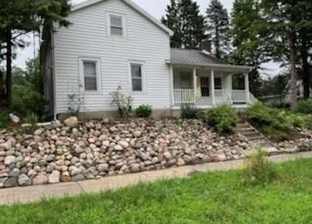 Property at 360 Okemos St, Mason, MI 48854, 2 beds, 1 bath