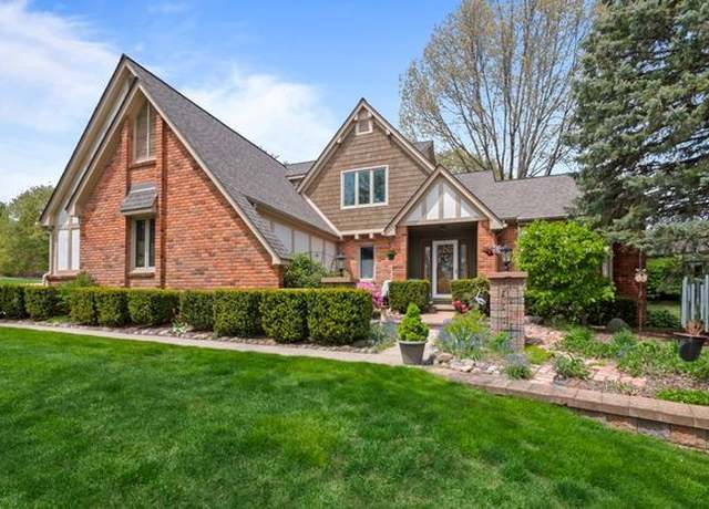 Property at 61218 Miriam Dr, Washington, MI 48094, 3 beds, 2.5 baths
