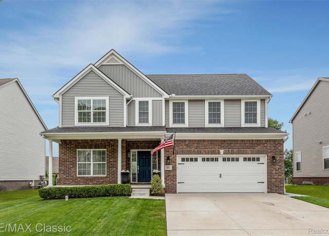 Property at 801 Kestrel Ct, South Lyon, MI 48178, 4 beds, 3 baths