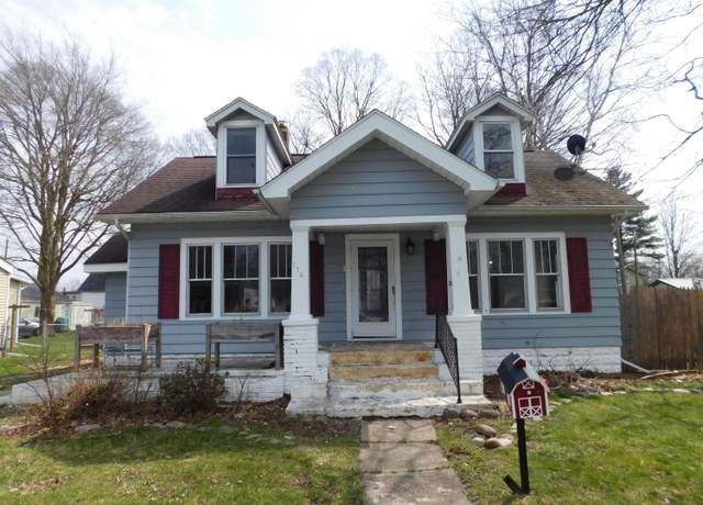 Property at 114 S Lincoln Ave, Three Rivers, MI 49093, 3 beds, 2 baths