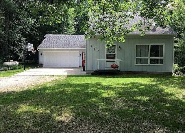 Property at 117 Vista Ct, Roscommon, MI 48653, 3 beds, 2 baths