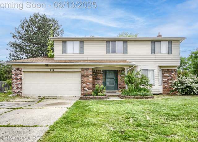 Property at 732 E Grand Blanc Rd, Grand Blanc, MI 48439, 4 beds, 2.5 baths