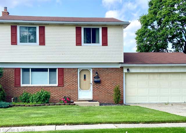 Property at 35956 Fernwood St, Westland, MI 48186, 4 beds, 1.5 baths