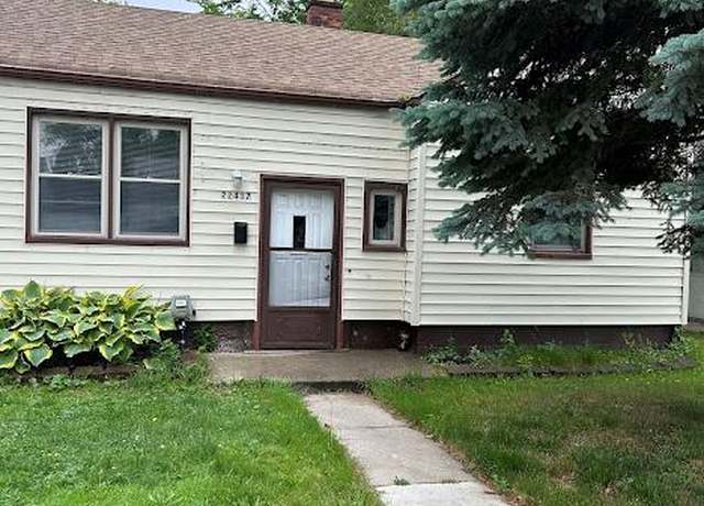 Property at 22417 Beechwood Ave, Eastpointe, MI 48021, 2 beds, 1 bath