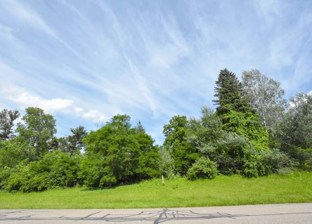 Property at 35 Shannon Glen Dr, Fenton, MI 48430