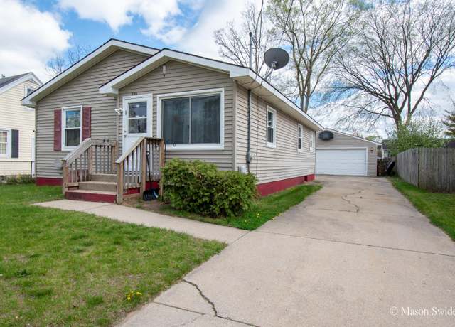 Property at 236 Nora St SE, Grand Rapids, MI 49548, 4 beds, 2 baths