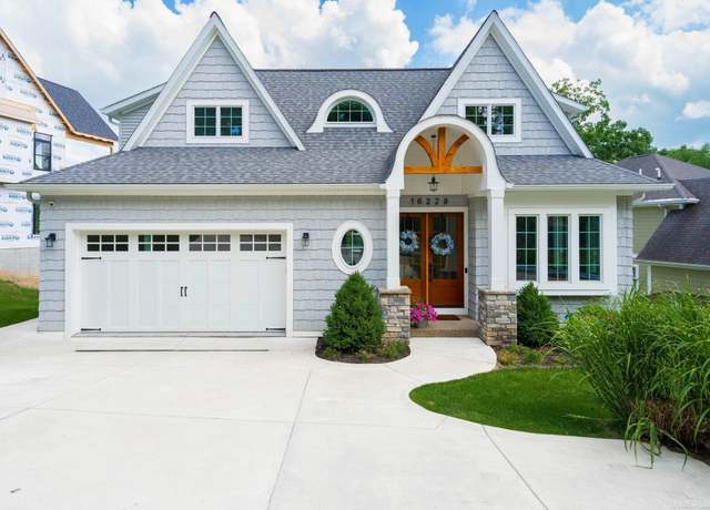 Property at 16229 Knobhill Dr, Linden, MI 48451, 4 beds, 4 baths