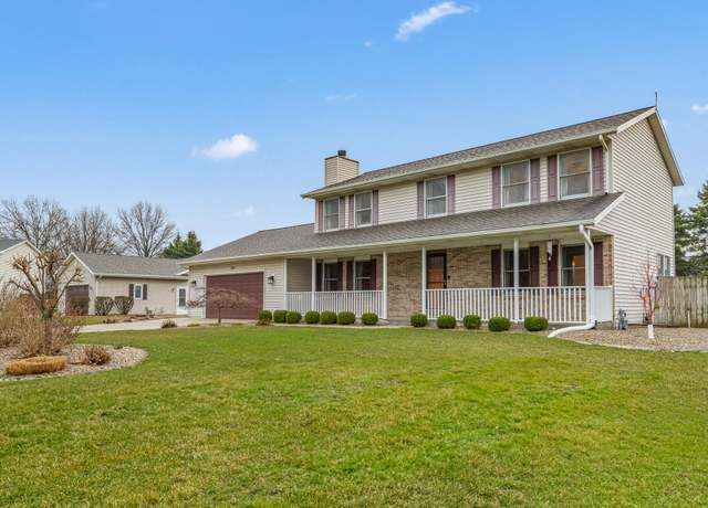 Property at 760 Lincoln Pines Pl, St Joseph, MI 49085, 5 beds, 3.5 baths