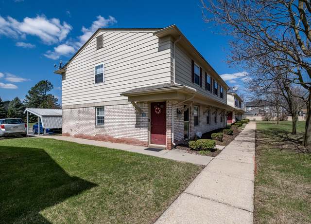 Property at 206 Princeton Dr, South Lyon, MI 48178, 2 beds, 1 bath