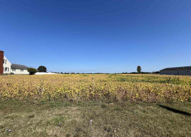 Property at 2000 W Beecher Rd, Adrian, MI 49221