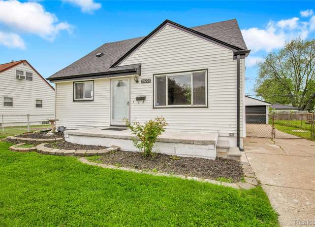 Property at 23225 Beverly St, St Clair Shores, MI 48082, 3 beds, 1 bath
