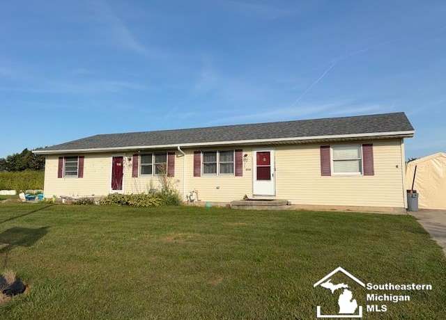 Property at 8757 Sams Dr, Maybee Village, MI 48159, 8 beds, 4 baths