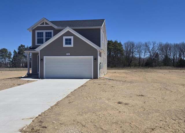 Property at 7920 Sierra Dr, Belding, MI 48809, 4 beds, 2.5 baths