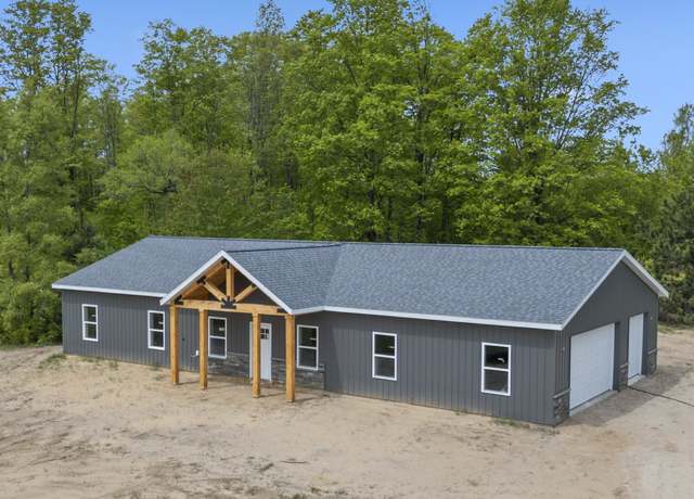 Property at 11285 Lakeshore Dr, Buckley, MI 49620, 3 beds, 2 baths