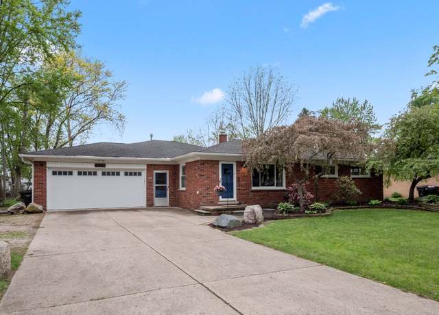 Property at 5032 Helene Ave, Shelby Twp, MI 48316, 4 beds, 2 baths