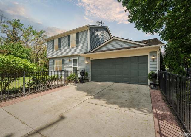 Property at 1011 Knowles St, Novi, MI 48067, 3 beds, 1.5 baths