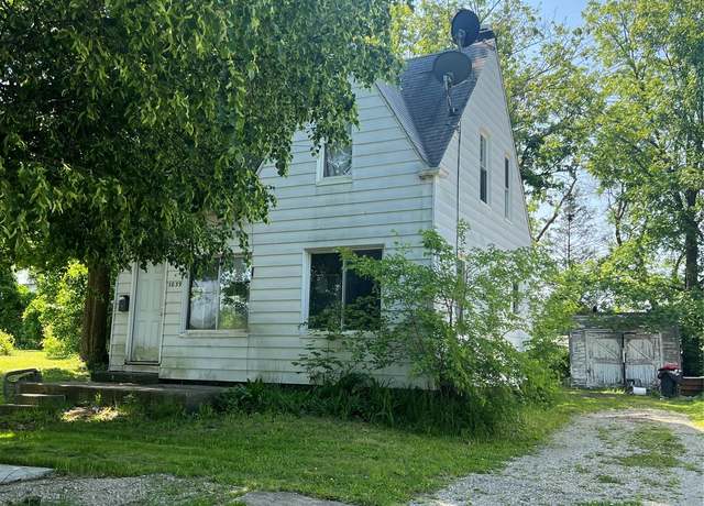 Property at 2537 Swayze St, Flint, MI 48503, 4 beds, 2 baths