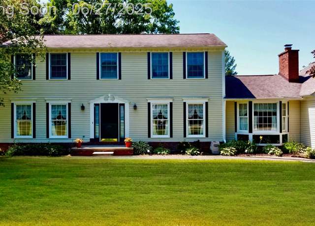 Property at 9276 Old Plank Ln, Brighton, MI 48114, 3 beds, 2.5 baths