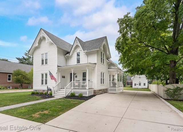 Property at 162 W Lafayette St, Romeo Village, MI 48065, 4 beds, 3.5 baths