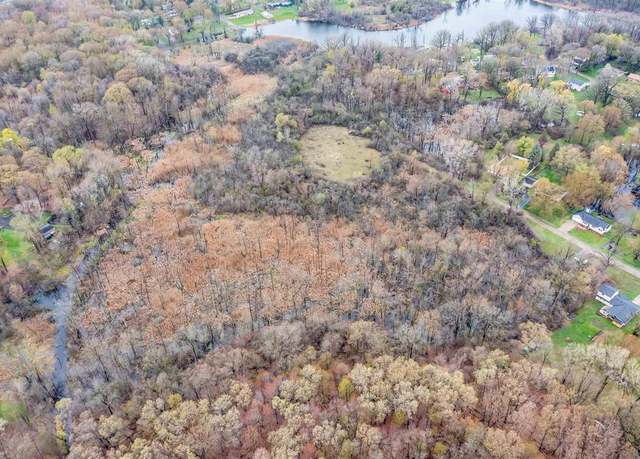 Property at 4223 Crocus Rd, Waterford, MI 48328