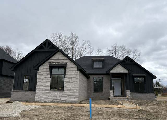 Property at 11812 Encore Dr, Utica, MI 48315, 3 beds, 2.5 baths
