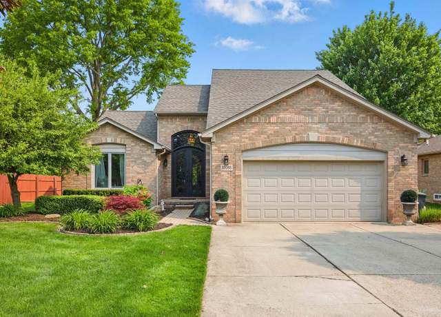 Property at 37085 Brett Dr, New Baltimore, MI 48047, 3 beds, 3.5 baths